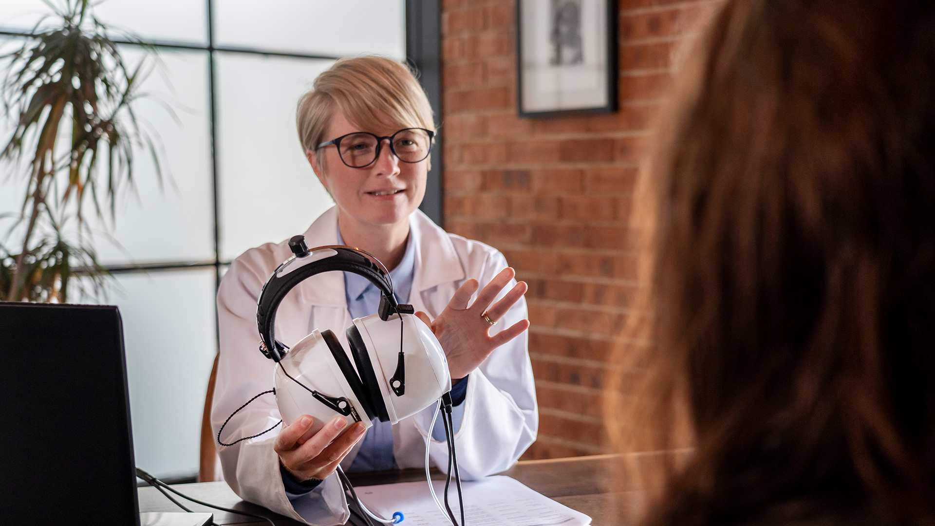 eMoyo Kuduwave Pro portable diagnostic audiometer used at screening days